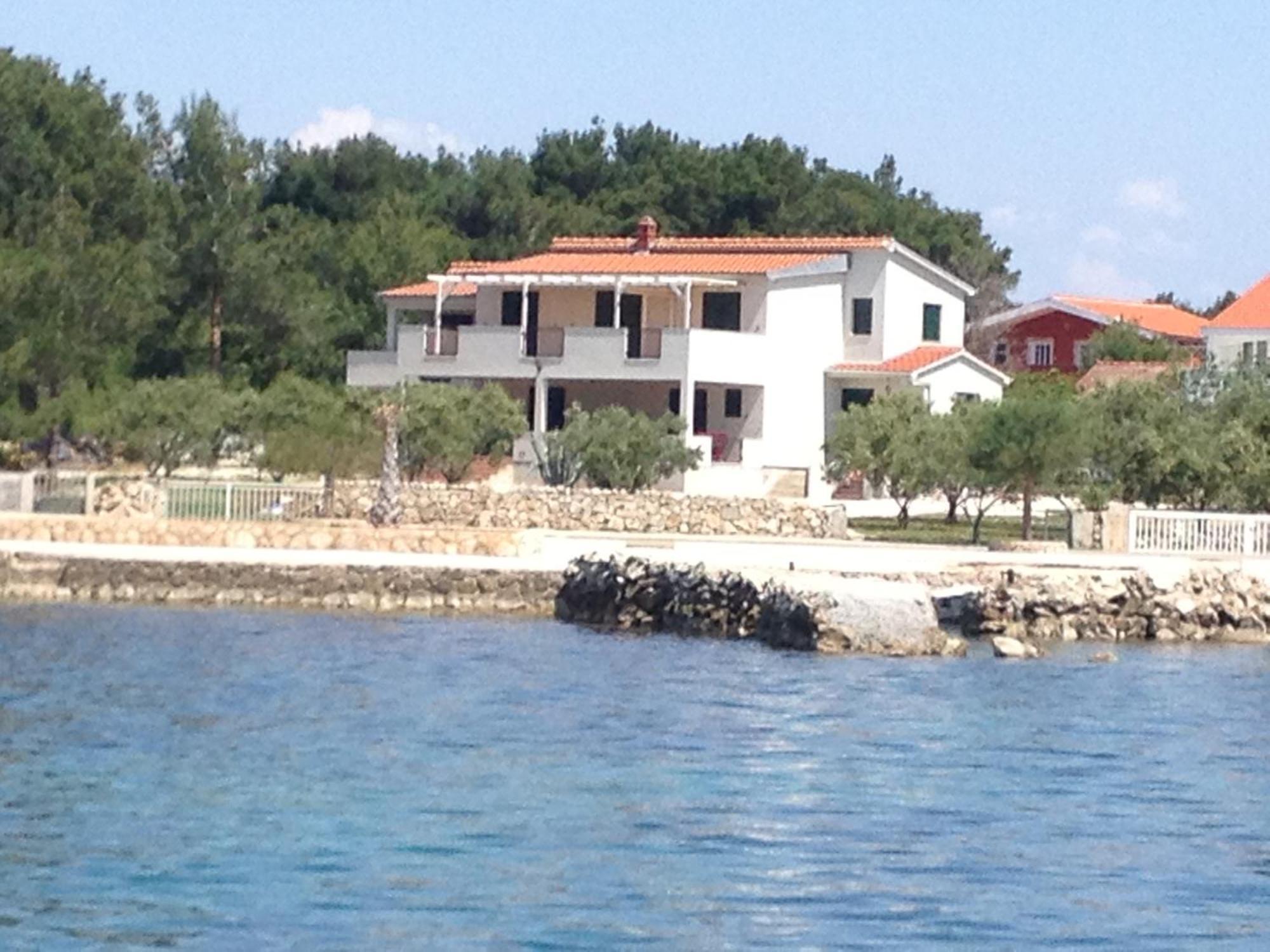 Apartament L&l